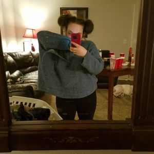 Meet your Posher, Ariel